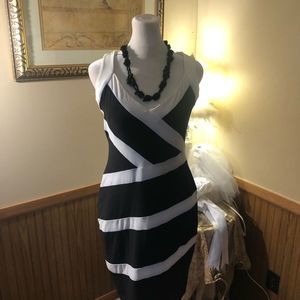 Bisou bisou black and white sexy starch bodycon dress size 6